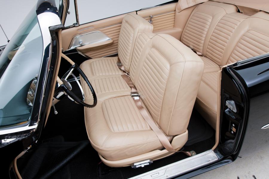  Chrysler 300C Convertible 1957 года  (фото 6 из 39)